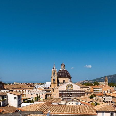 Appartamento Lo Scrigno Foligno Esterno foto